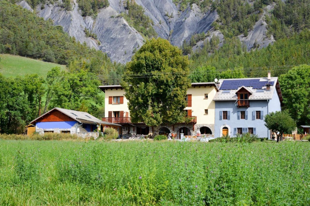 L'Escale En Ubaye Saint-Pons (Alpes-de-Haute-Provence) Exterior foto